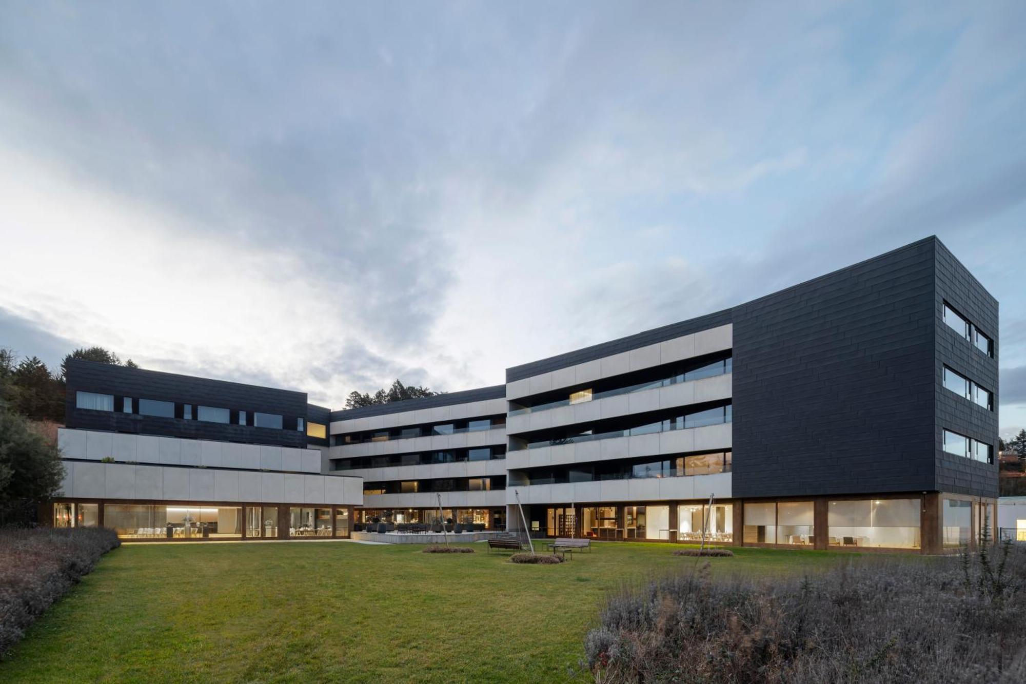 Eurostars Pamplona Hotel Luaran gambar