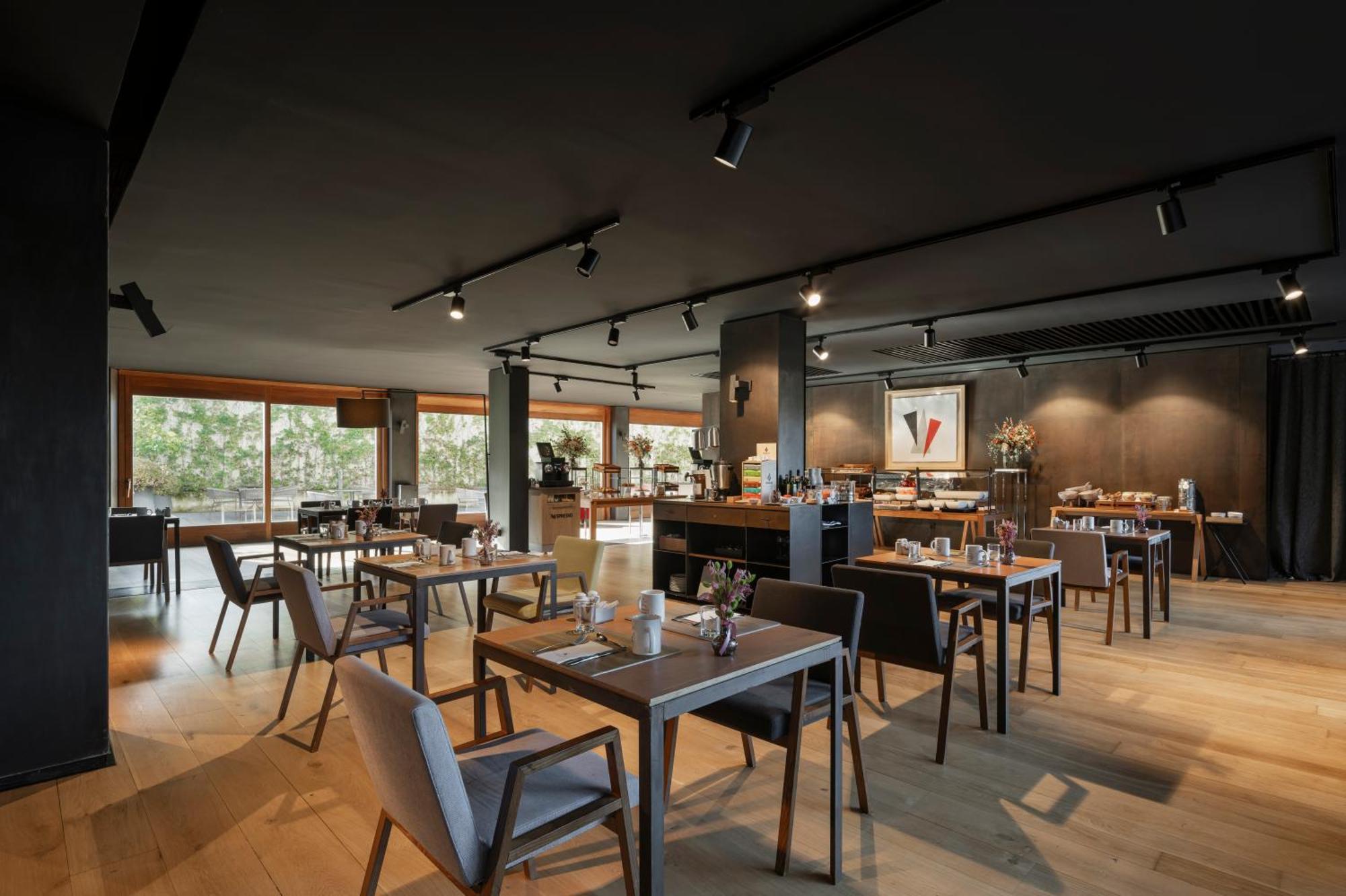 Eurostars Pamplona Hotel Luaran gambar