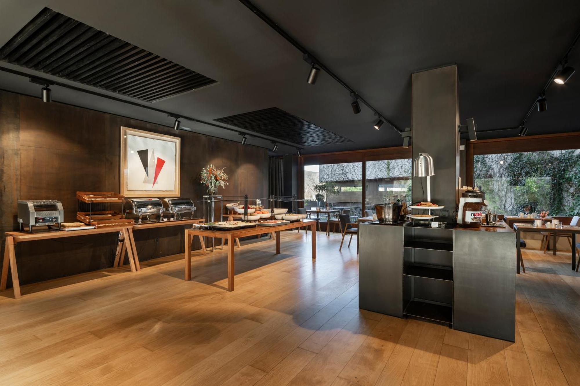 Eurostars Pamplona Hotel Luaran gambar