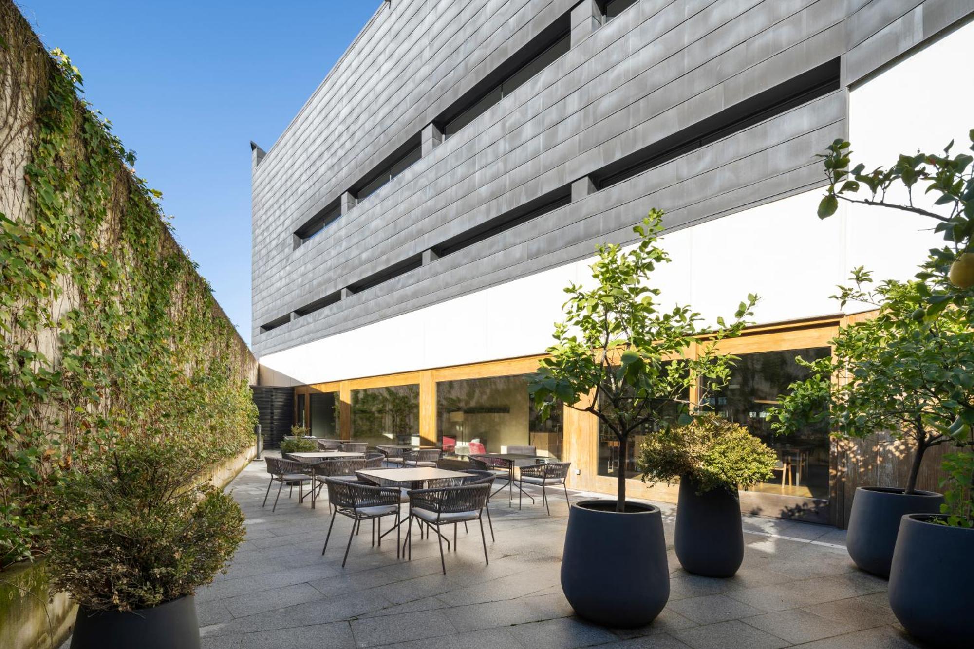 Eurostars Pamplona Hotel Luaran gambar