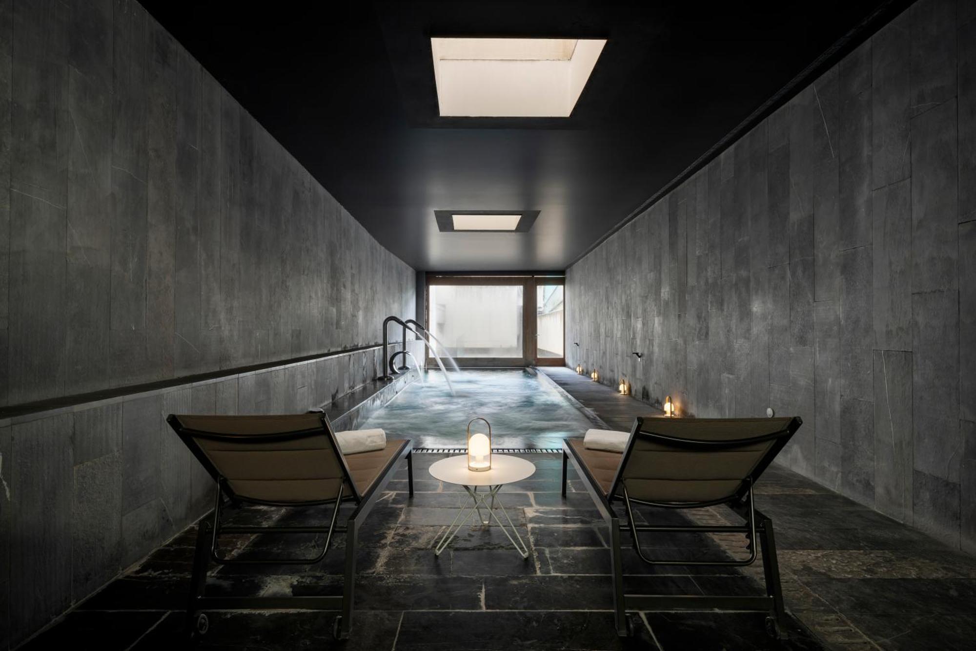 Eurostars Pamplona Hotel Luaran gambar