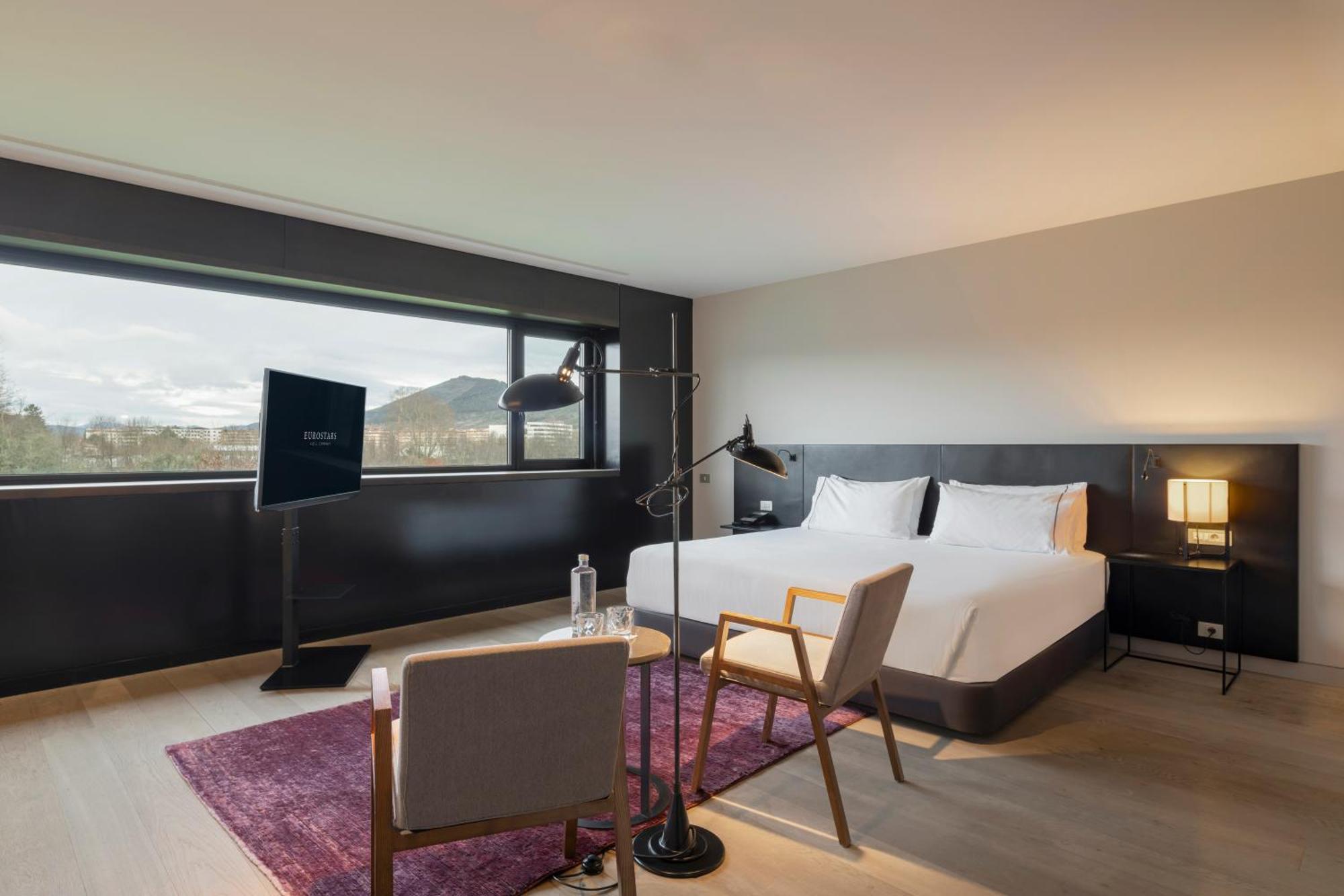 Eurostars Pamplona Hotel Luaran gambar