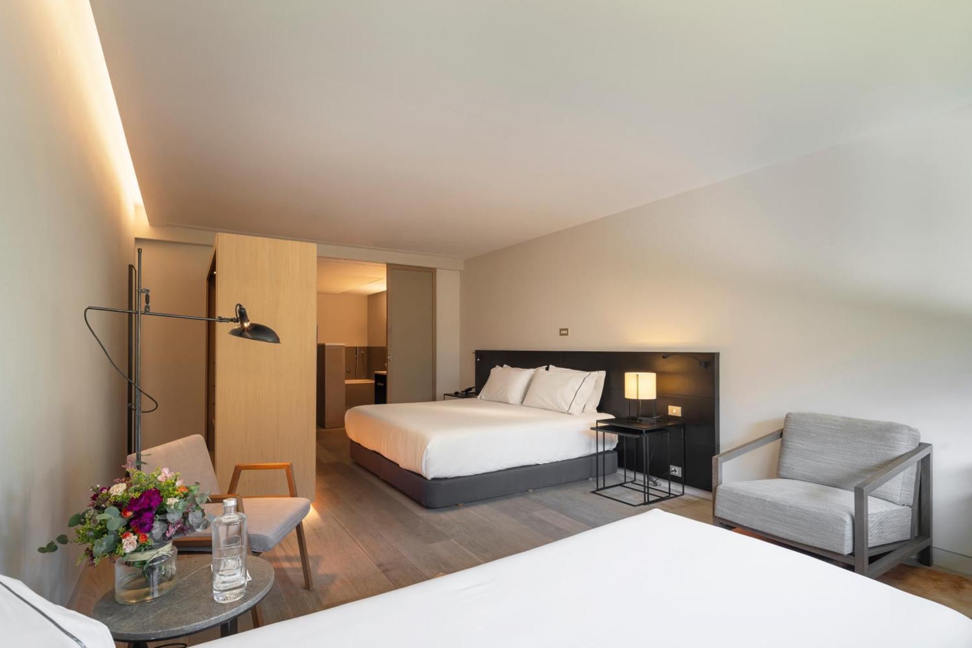 Eurostars Pamplona Hotel Luaran gambar
