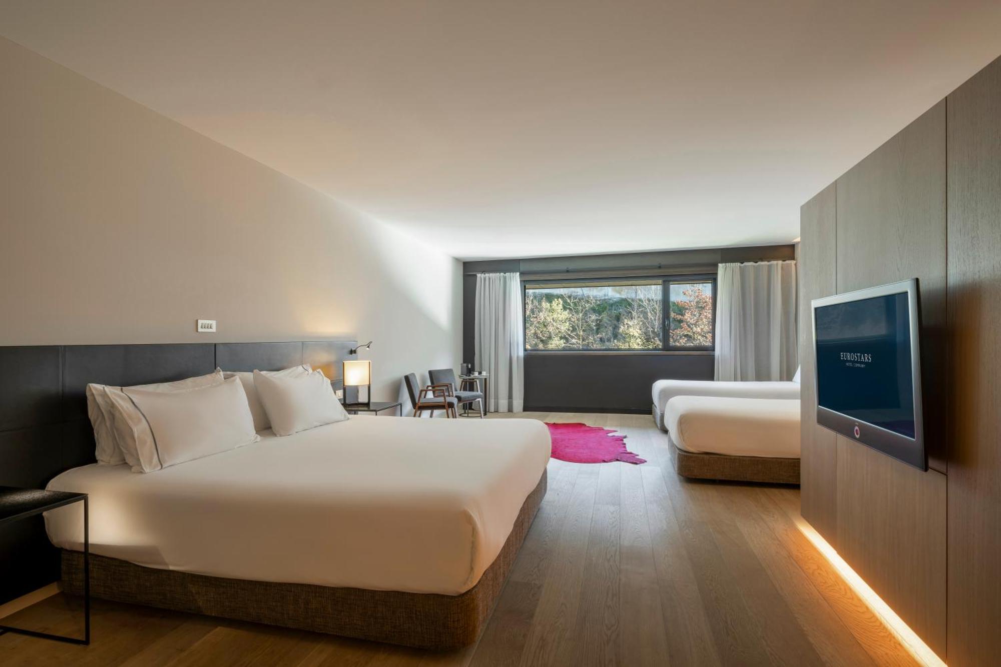 Eurostars Pamplona Hotel Luaran gambar